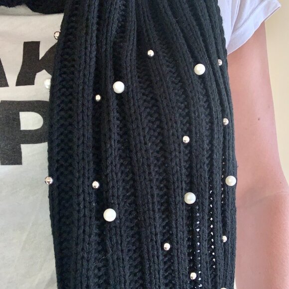 pompom beanie and scarf set black Nordstrom NWT main image 7